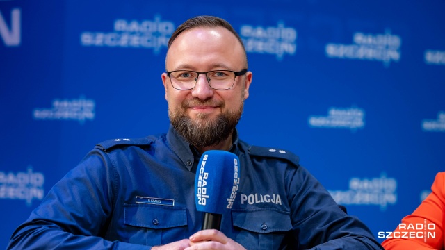 Paweł Krahel. Fot. Robert Stachnik [Radio Szczecin] Przemoc wobec dzieci i mit "dobrego domu" tematem debaty w Radiu Szczecin [ZDJĘCIA]