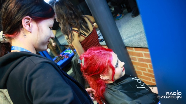 Fot. Robert Stachnik [Radio Szczecin] Gotycki sojusz z mrokiem, czyli wojewódzki konkurs fryzjerski [WIDEO, ZDJĘCIA]