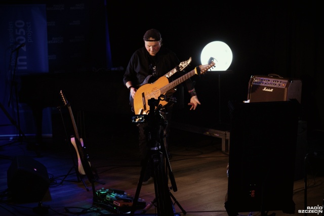Dariusz Krzysztof Kurman, fot. Piotr Rokicki Muzyka gitarowych strun! [WIDEO, ZDJĘCIA]