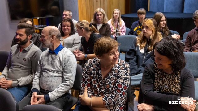 Fot. Robert Stachnik [Radio Szczecin] "Pocztówka ze Szczecina". Koncert w studiu S1 Radia Szczecin [ZDJĘCIA]