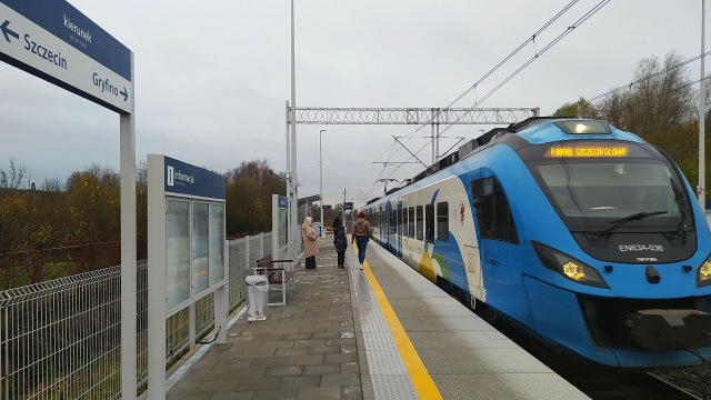 Fot. PKP Polskie Linie Kolejowe Wygodniejsze przesiadki z auta do pociągu w Radziszewie [ZDJĘCIA]