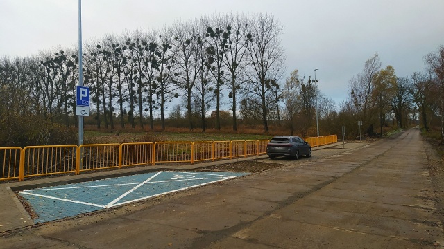 Fot. PKP Polskie Linie Kolejowe Wygodniejsze przesiadki z auta do pociągu w Radziszewie [ZDJĘCIA]