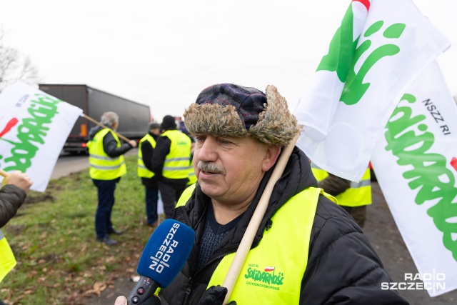 Fot. Robert Stachnik [Radio Szczecin] Rolnicy protestowali w Krąpieli. Postulaty są niezmienne [ZDJĘCIA]