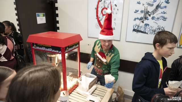 Fot. Kamila Kozioł [Radio Szczecin] Pałacowe Mikołajki z Radiem Szczecin [WIDEO, ZDJĘCIA]