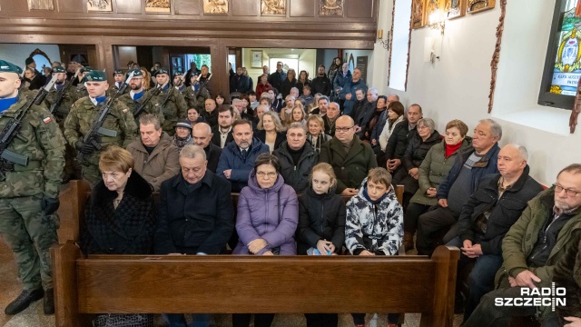 Fot. Robert Stachnik [Radio Szczecin] Danuta Siedzikówna "Inka" upamiętniona w Kobylance [ZDJĘCIA]