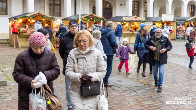 Fot. Robert Stachnik [Radio Szczecin] Jarmark Bożonarodzeniowy na Zamku Książąt Pomorskich [WIDEO, ZDJĘCIA]