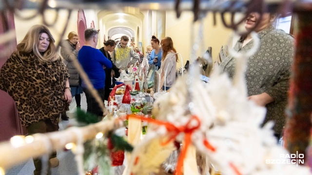 Fot. Robert Stachnik [Radio Szczecin] Świąteczny kiermasz rękodzieła w ZUW [WIDEO, ZDJĘCIA]