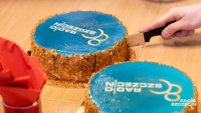 Fot. Robert Stachnik [Radio Szczecin] Radiowe torty dotarły do szczecińskiego Ośrodka Szkolno-Wychowawczego [WIDEO, ZDJĘCIA]