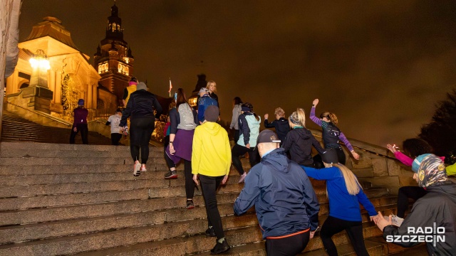 Fot. Robert Stachnik [Radio Szczecin] Pokonali schody by promować ruch i zdrowy styl życia [ZDJĘCIA]