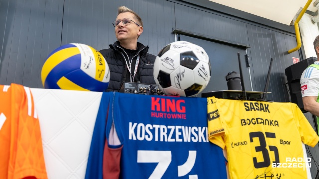 Fot. Robert Stachnik [Radio Szczecin] "Przegrywamy, ale to nie ma znaczenia. Ważne, żeby Adaś tutaj wygrał" [WIDEO, ZDJĘCIA]