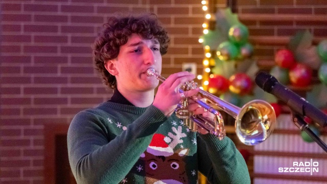 Fot. Robert Stachnik [Radio Szczecin] Uczniowie zorganizowali charytatywny koncert dla nauczycielki [ZDJĘCIA]