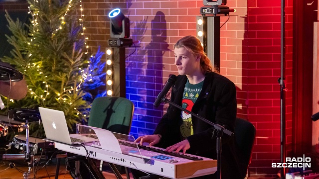 Fot. Robert Stachnik [Radio Szczecin] Uczniowie zorganizowali charytatywny koncert dla nauczycielki [ZDJĘCIA]