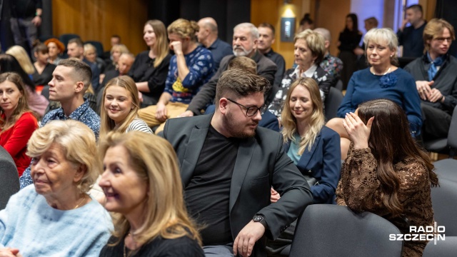Fot. Robert Stachnik [Radio Szczecin] Szczecińscy artyści, odznaczenia wieloletnich pracowników - świąteczny koncert w Radiu Szczecin [WIDEO, ZDJĘCIA]
