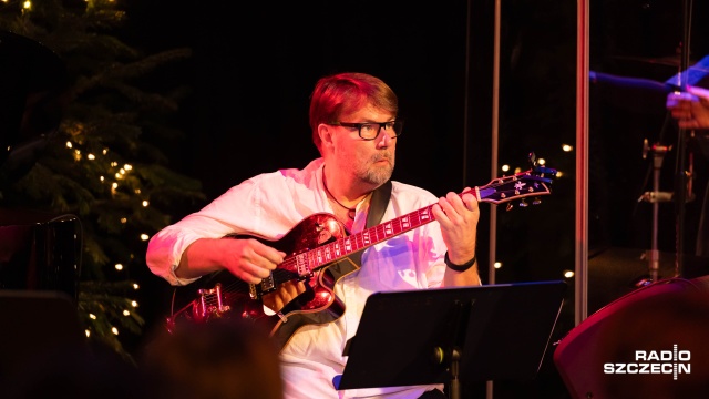 Fot. Robert Stachnik [Radio Szczecin] Szczecińscy artyści, odznaczenia wieloletnich pracowników - świąteczny koncert w Radiu Szczecin [WIDEO, ZDJĘCIA]