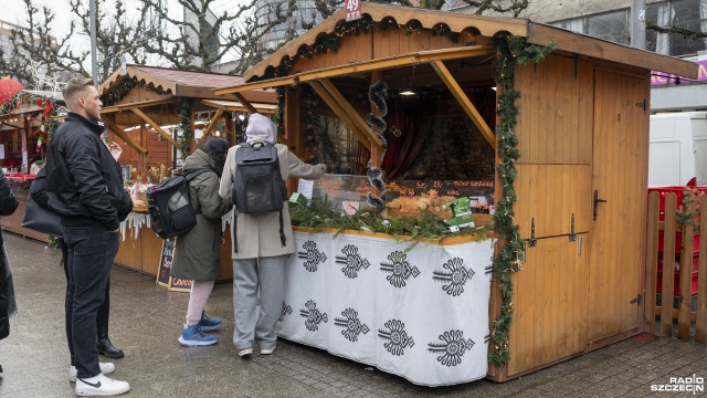 Fot. Kamila Kozioł [Radio Szczecin] Ostatnie dni Szczecińskiego Jarmarku Bożonarodzeniowego [WIDEO, ZDJĘCIA]