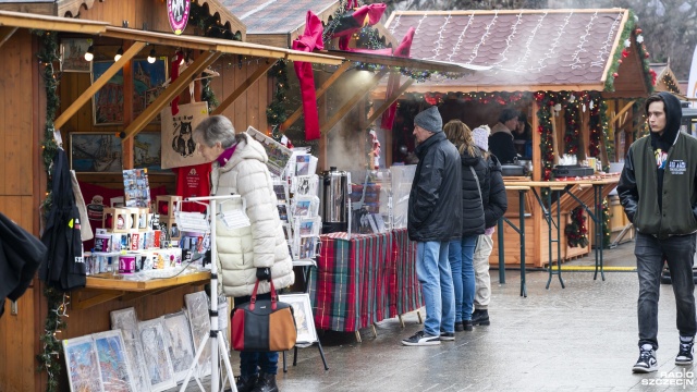 Fot. Kamila Kozioł [Radio Szczecin] Ostatnie dni Szczecińskiego Jarmarku Bożonarodzeniowego [WIDEO, ZDJĘCIA]