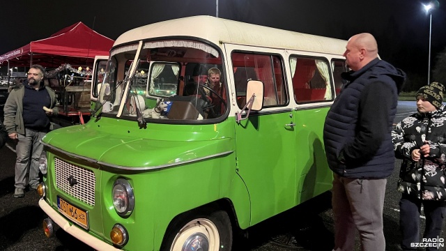 Fot. Małgorzata Gwiazda-Elmerych [Radio Szczecin] Kierowcy uczcili pamięć kolegów, którzy nie wrócili z trasy [ZDJĘCIA]