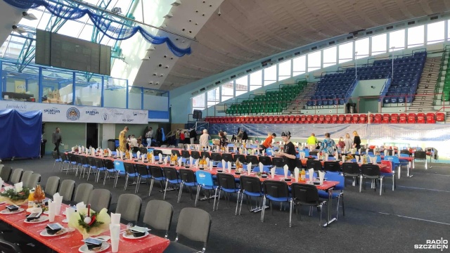 Fot. Przemysław Polanin [Radio Szczecin] Trwają przygotowania do największej wigilii w Kołobrzegu [ZDJĘCIA]