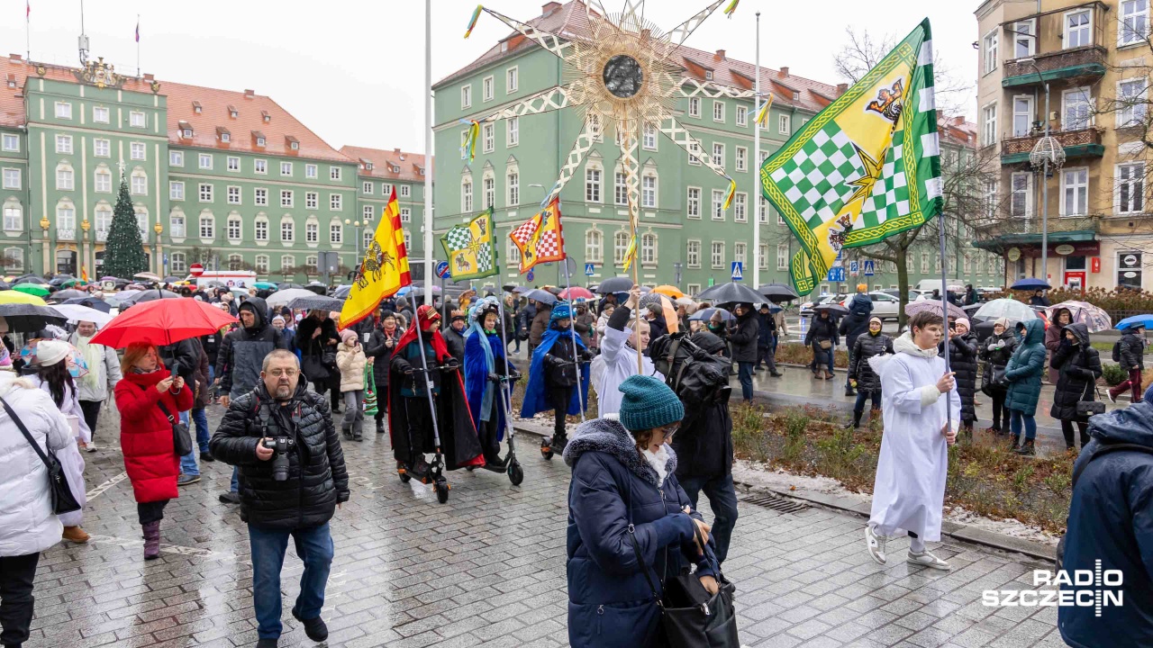 Kolorowy Orszak przeszedł ulicami miasta [WIDEO, ZDJĘCIA]