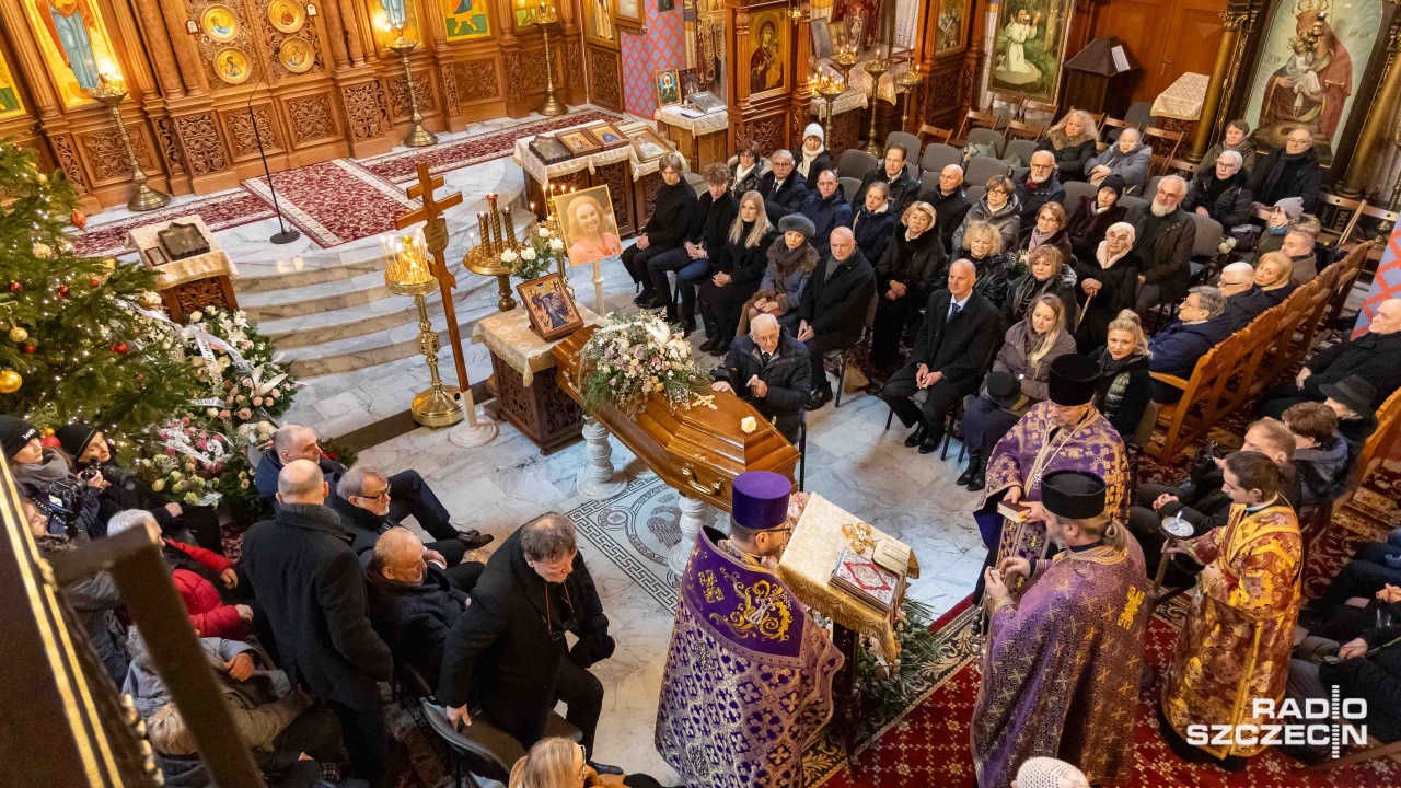 Bliscy i przyjaciele pożegnali Irenę Brodzińską [WIDEO, ZDJĘCIA]