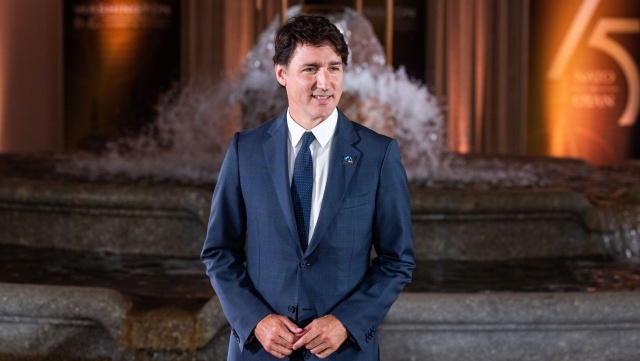 Premier Kanady Justin Trudeau ogłosił, że ustąpi z funkcji przewodniczącego Partii Liberalnej, tym samym żegnając się z funkcją szefa rządu. Decyzja została ogłoszona dwa dni przed konwencją partii.