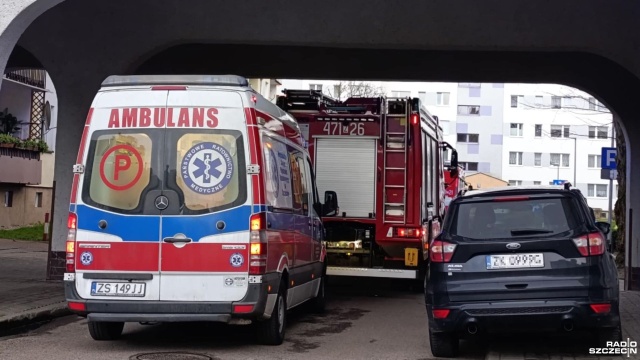 Pożar w centrum Kołobrzegu. 18-latka została ewakuowana przez balkon.