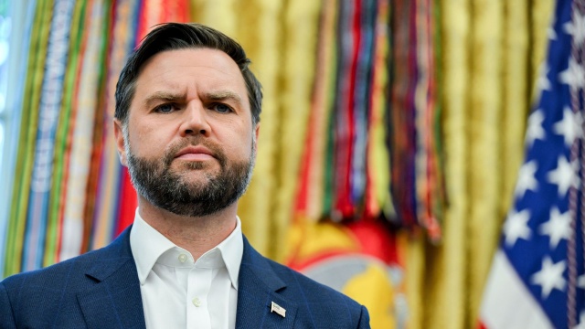 Wiceprezydent Stanów Zjednoczonych J.D.Vancepoinformował, że Rosja poczyniła znaczące ustępstwa w rozmowach na temat zakończenia wojny z Ukrainą.