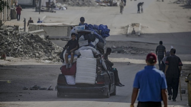 Izraelskie wojsko nakazało ewakuację mieszkańcom miasta Gaza, nad którym zamierza przejąć całkowitą kontrolę. Palestyńczycy mają skierować się do stref humanitarnych wyznaczonych na południu Strefy Gazy.