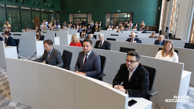 Rada Miasta Szczecin wznowi prace nad sporządzeniem projektu tak zwanej uchwały krajobrazowej. Za jej przyjęciem głosowali w trakcie wtorkowej sesji niemal wszyscy radni.