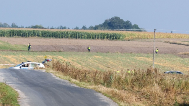 Szczątki drona odnalezione w Czosnówce na Lubelszczyźnie mają oznaczenia pisane cyrylicą - informuje Prokuratura Okręgowa w Lublinie.