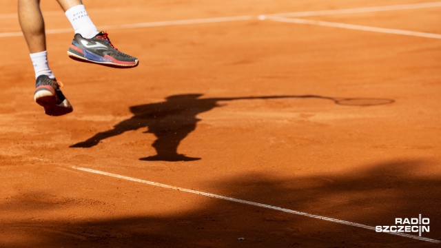 Kort Centralny zalany. Kibice: Nie ma jak wejść, nie ma gdzie siedzieć