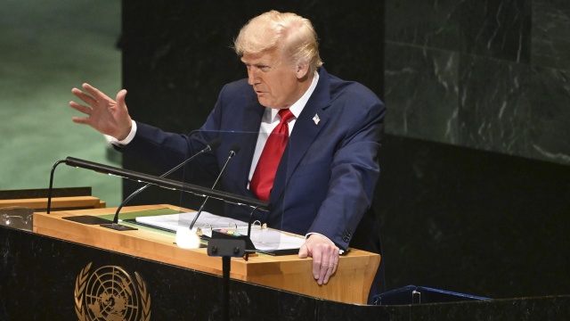 Prezydent Donald Trump zażądał od Europy natychmiastowego zaprzestania zakupów rosyjskiej ropy i gazu. Podczas wystąpienia na forum Zgromadzenia Ogólnego Narodów Zjednoczonych w Nowym Jorku amerykański przywódca krytykował też ONZ za nieefektywność.