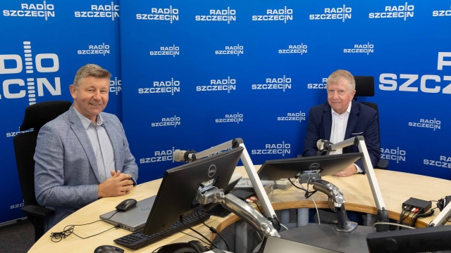 Zdaniem posła Prawa i Sprawiedliwości Ministerstwo Spraw Zagranicznych powinno się zaangażować w uwolnienie Franciszka Sterczewskiego. Parlamentarzysta Koalicji Obywatelskiej był na pokładzie łodzi, którą zatrzymały siły izraelskie.