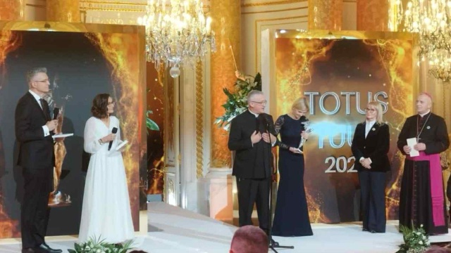 Szczecińska Fundacja Małych Stópek otrzymała nagrodę Totus Tuus za promocję Godności Człowieka.
