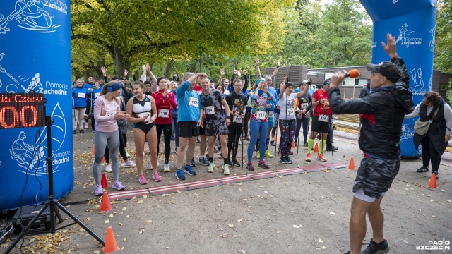 Uczcili swoje święto biegnąc. Zawodnicy mieli do pokonania 2,5-kilometrową pętlę w Parku Kasprowicza w ramach 3. Biegu Nauczycieli im. Komisji Edukacji Narodowej.