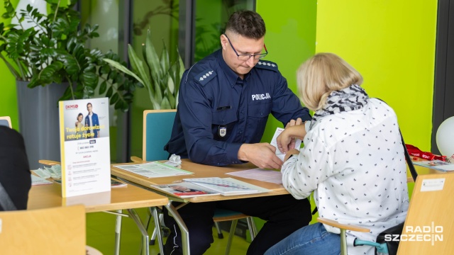 Tylko 25 procent pacjentów, którzy słyszą diagnozę - nowotwór krwi, znajduje zgodnego dawcę w rodzinie. Pozostali liczą na pomoc dawców niespokrewnionych.