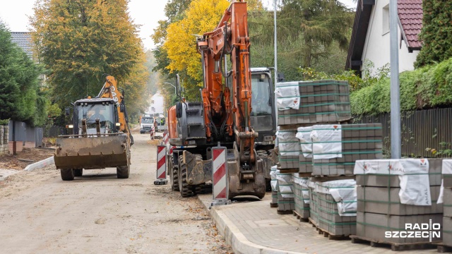 Kolejne zmiany w organizacji ruchu w rejonie ulic Smoczej i Krzemiennej w Szczecinie. Od środy 22 października wyjazd z ul. Chełmińskiej w kierunku ulicy Krzemiennej nie będzie możliwy.