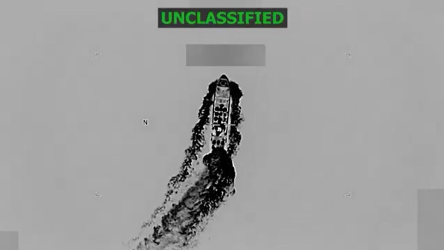 Stany Zjednoczone przeprowadziły kolejny atak na domniemamy statek przemytników narkotyków na wodach międzynarodowych. Zginęły trzy osoby - poinformował sekretarz obrony USA Pete Hegseth.