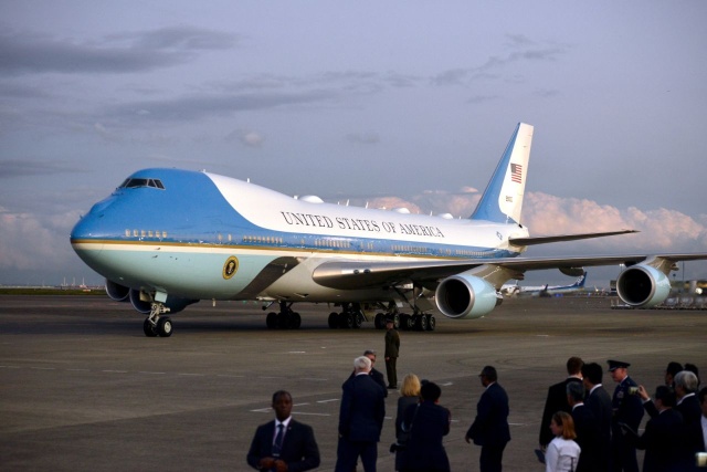 Stany Zjednoczone i Chiny są gotowe do zawarcia porozumienia handlowego - powiedział Donald Trump na pokładzie Air Force One.