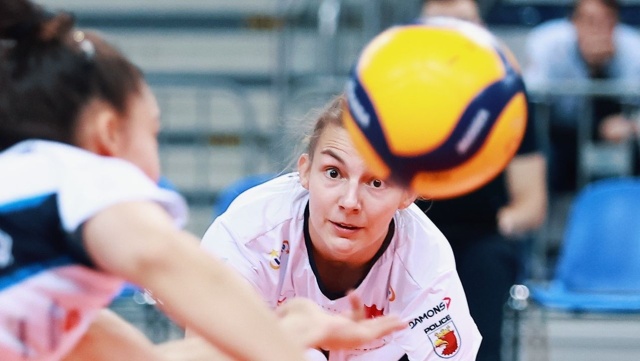 Siatkarki Lotto Chemika doznały pierwszej porażki w Tauron Lidze. Policzanki po dwóch zwycięstwach przegrały u siebie z BKS-em Bostik Bielsko-Biała 1:3 w trzeciej kolejce rozgrywek.