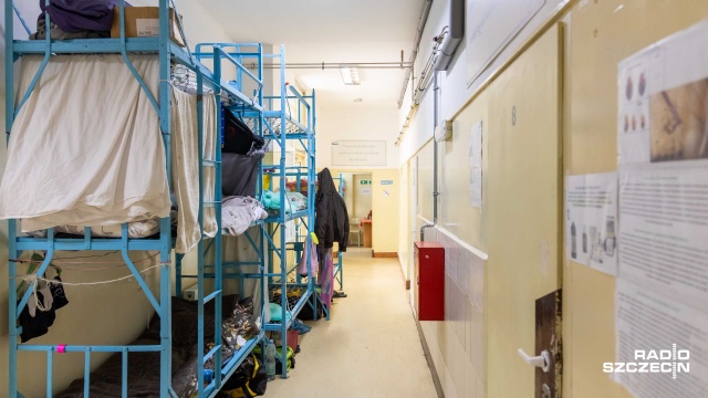 Dla osób w kryzysie bezdomności nadchodzące miesiące to najtrudniejszy czas w roku. Dlatego z początkiem listopada rusza w Szczecinie Pogotowie Zimowe.