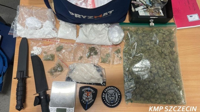 Przejęto blisko 1,5 kilograma narkotyków i zatrzymano trzy osoby - to w ramach działań szczecińskich policjantów.