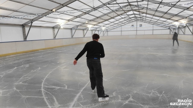 Kołobrzeg. Otwarte miejskie lodowisko