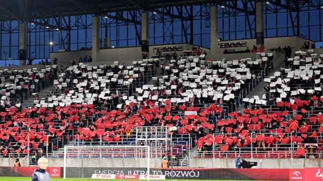 19 177 kibiców obserwowało na stadionie przy Twardowskiego w Szczecinie wygrany mecz piłkarskiej reprezentacji Polski do lat 21 z Włochami 2:1 w eliminacjach Młodzieżowych Mistrzostw Europy. To rekord frekwencji na pojedynkach młodzieżowej kadry w naszym kraju.