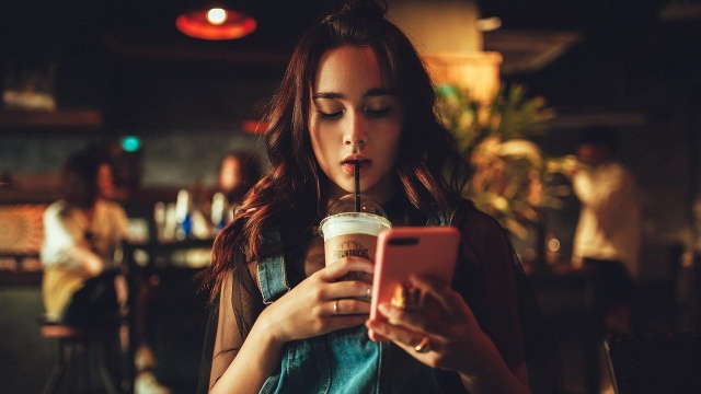 Czasownik Szponcić oraz towarzyszący mu rzeczownik szpont wygrały plebiscyt Młodzieżowe Słowo Roku 2025.