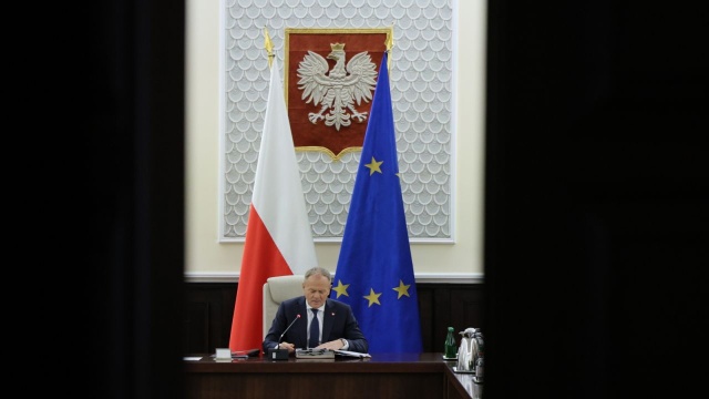 Stadionowi bandyci znów aktywni - pisze na platformie X premier Donald Tusk.