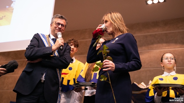 Profesor Monika Niewiadomska została odznaczona Orderem Uśmiechu za nietuzinkową działalność, która przynosi dzieciom radość i często ratuje życie.