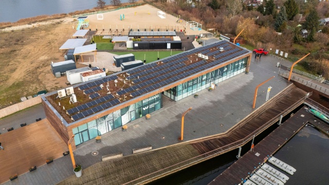 Na Wyspie Grodzkiej uruchomiona została nowa instalacja fotowoltaiczna.