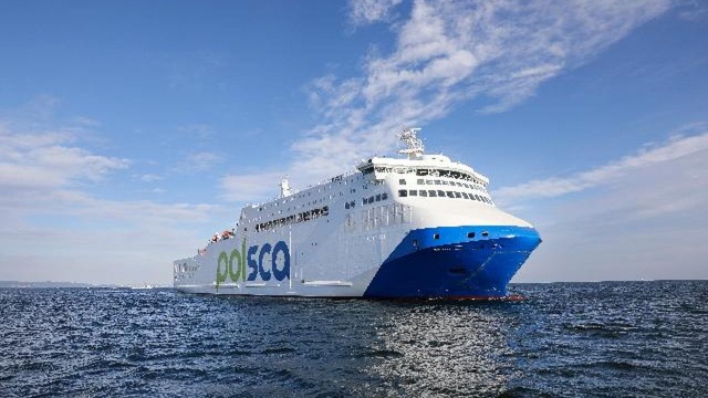 Nawet 400 pasażerów będzie mógł pomieścić na swoim pokładzie nowy prom Jantar, który już za miesiąc wejdzie do służby.