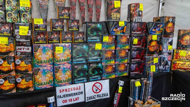 Dla wielu fajerwerki to nieodłączny element świętowania, choć nie wszyscy szczecinianie rozumieją skąd bierze się ta tradycja.